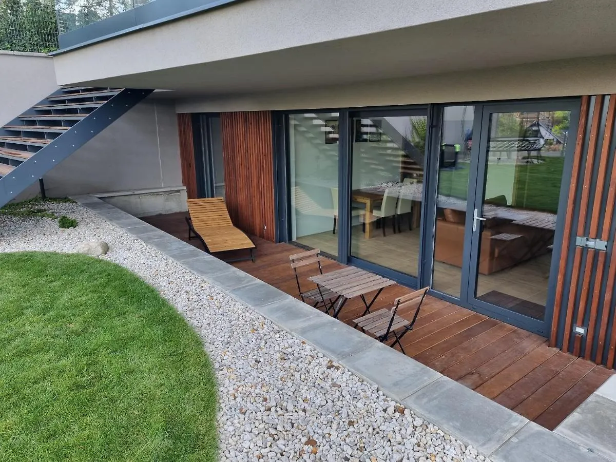 Quiet 1-Bedroom In A Basement Of New Villa contacts